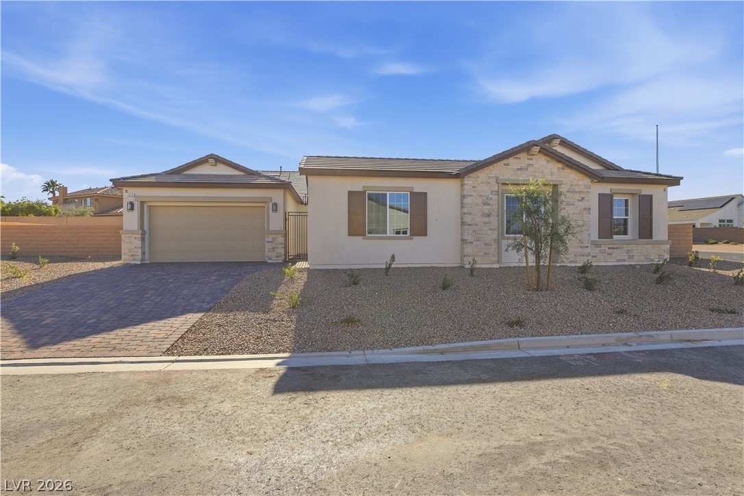 Photo 4 of 7615 W Pebble Road