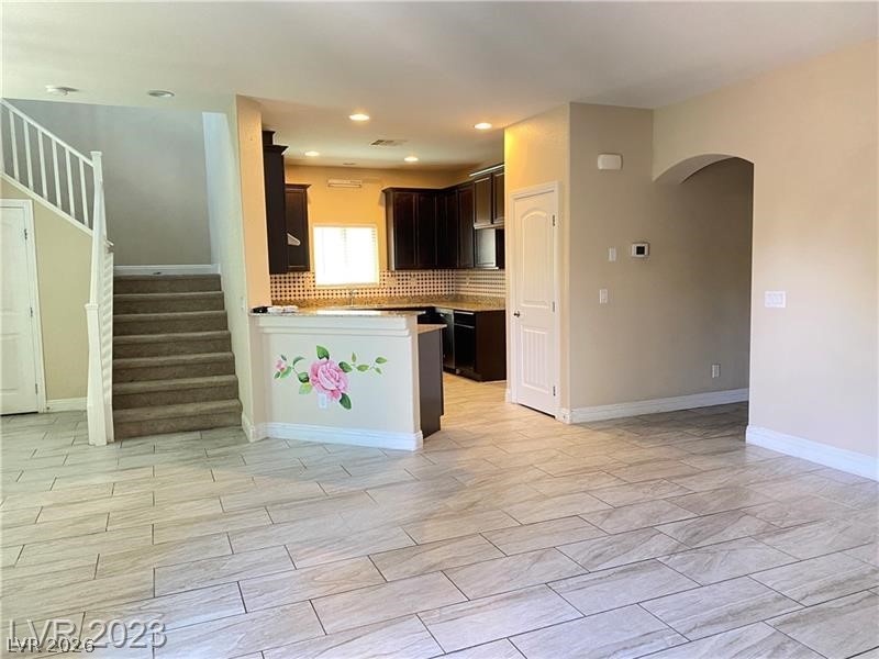 Photo 9 of 21, 9562 Volk Avenue