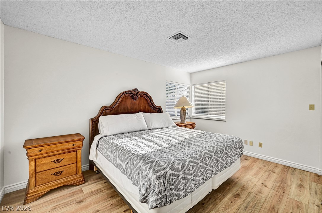 Photo 33 of 47, 5881 S Sandhill Road