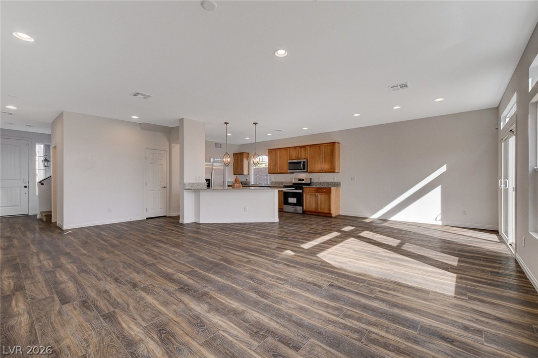 Photo 4 of 6007 Whitmire Avenue