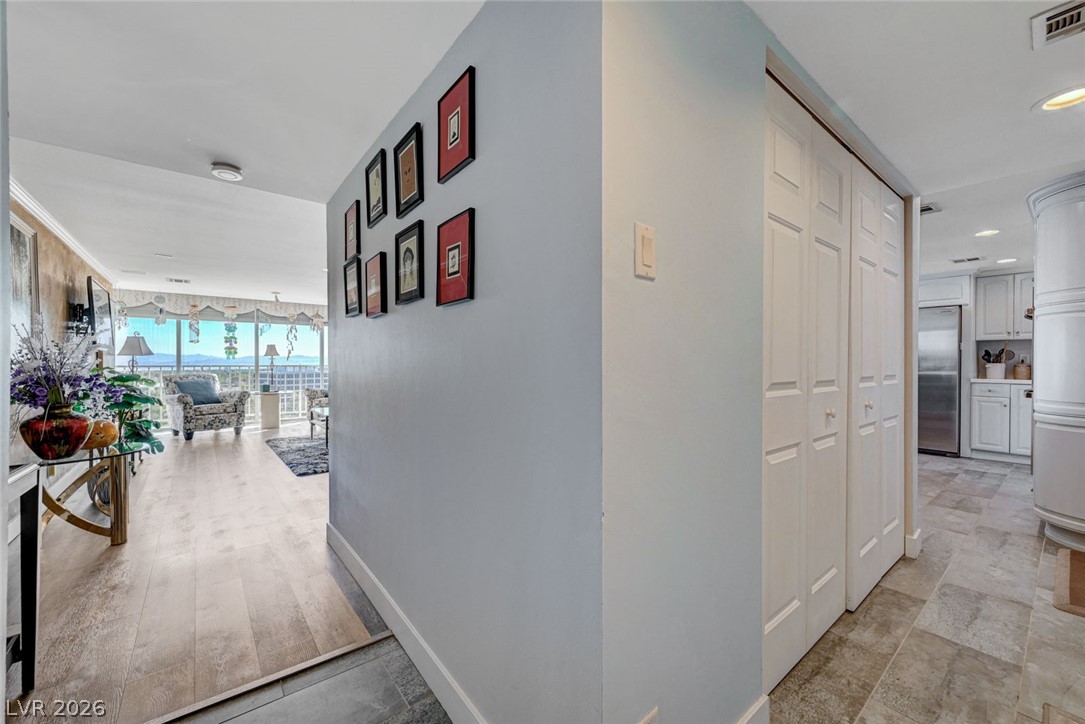 Photo 3 of 3111 Bel Air Drive #10H