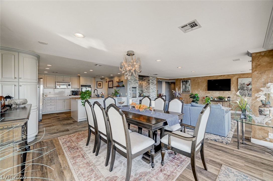 Photo 12 of 65, 3111 Bel Air Drive #10H