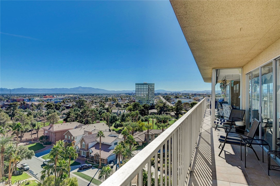 Photo 45 of 65, 3111 Bel Air Drive #10H