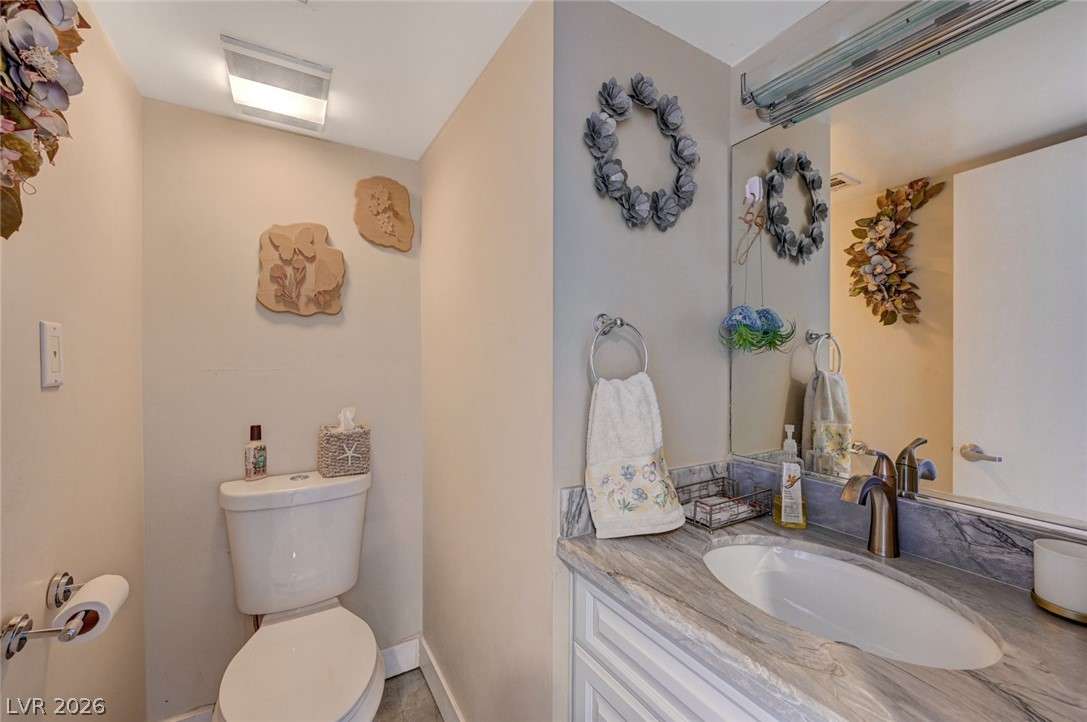 Photo 22 of 65, 3111 Bel Air Drive #10H