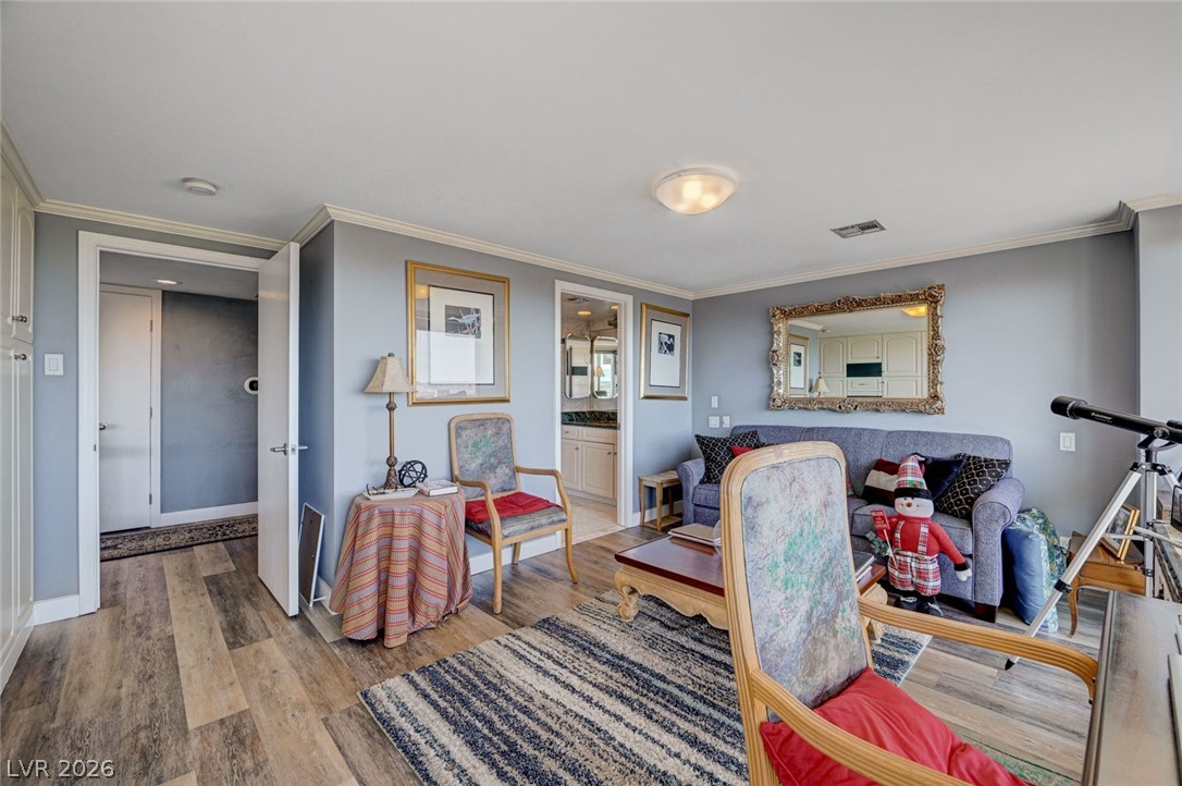 Photo 32 of 65, 3111 Bel Air Drive #10H