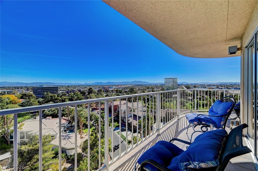 Photo 39 of 65, 3111 Bel Air Drive #10H