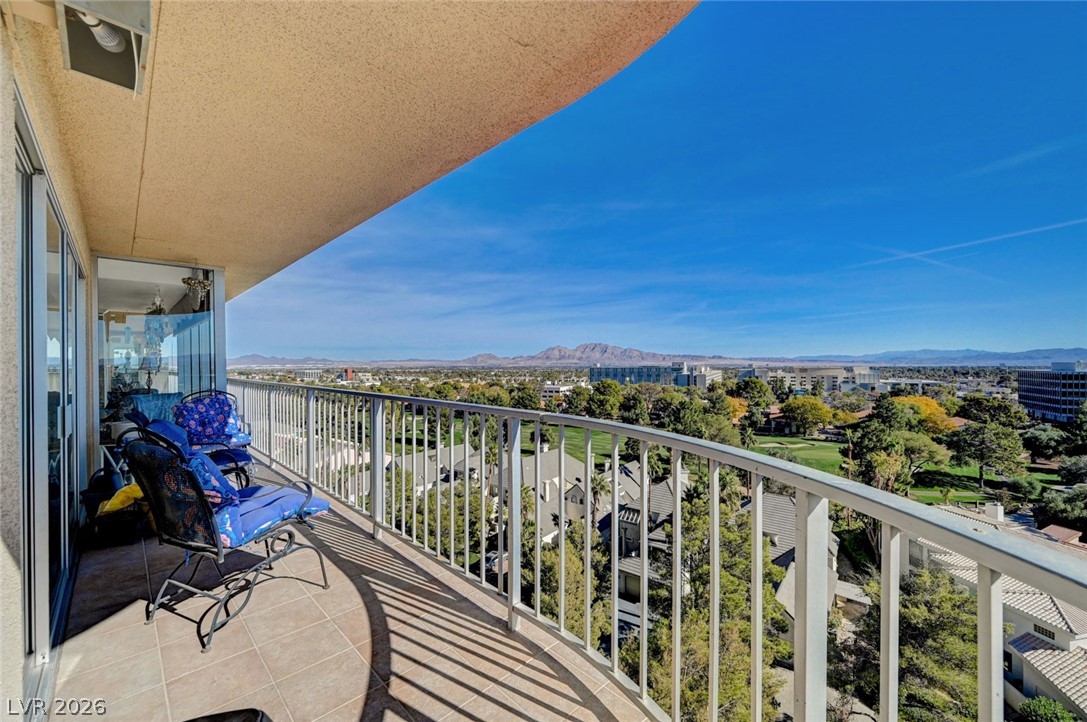 Photo 42 of 65, 3111 Bel Air Drive #10H
