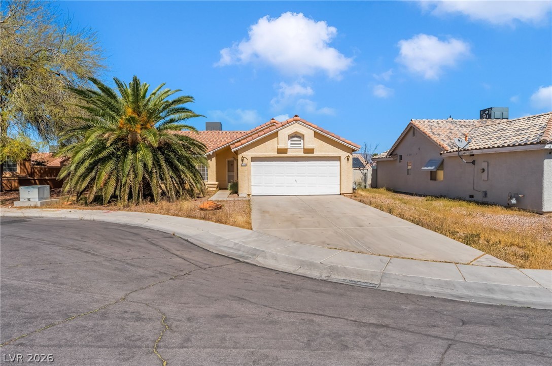 2220 Misty Ridge Circle, North Las Vegas 89032
