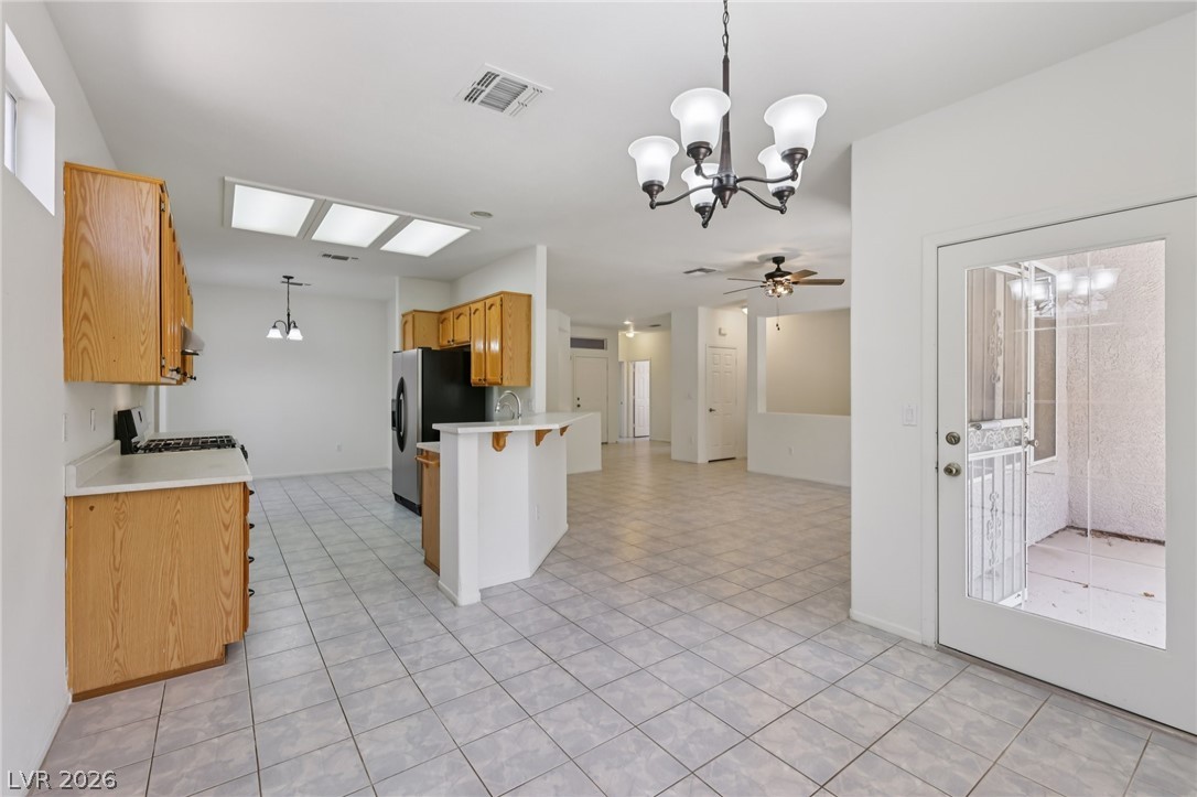 Photo 11 of 23, 2183 Point Mallard Drive