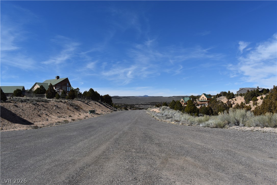 Photo 9 of 30, 1825 E Eagle Ridge Circle