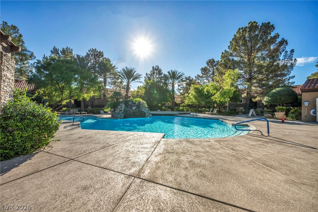 Photo 9 of 35, 2200 S Fort Apache Road #1050
