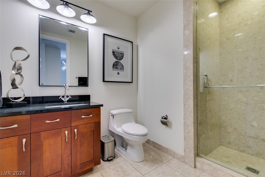 Photo 25 of 34, 4525 Dean Martin Drive #904