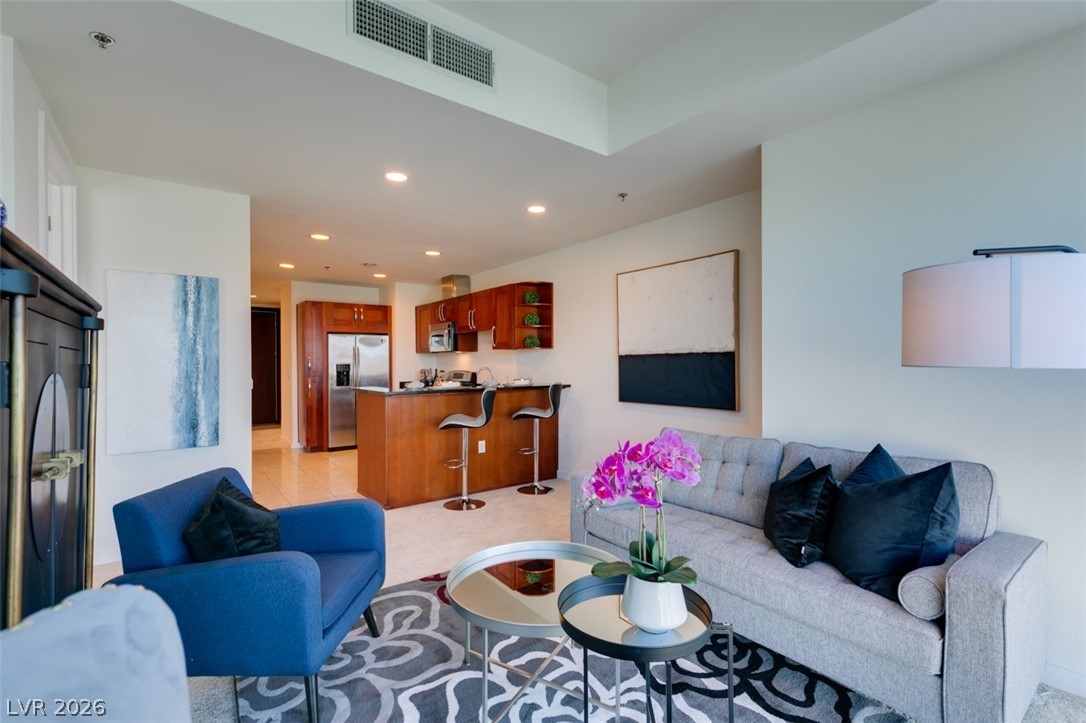 Photo 8 of 34, 4525 Dean Martin Drive #904