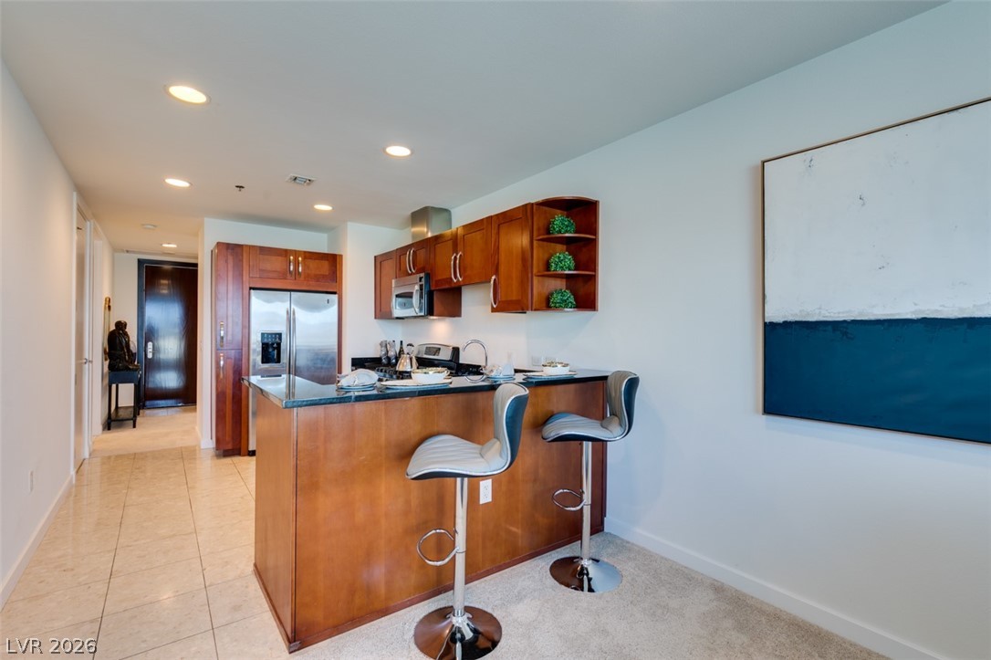 Photo 13 of 34, 4525 Dean Martin Drive #904