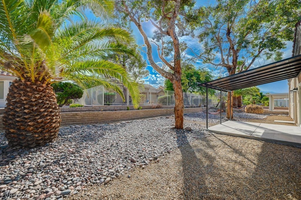 Photo 14 of 32, 8753 Sundial Drive
