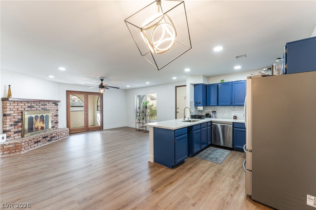 Photo 13 of 27, 1404 Santa Margarita Street #D