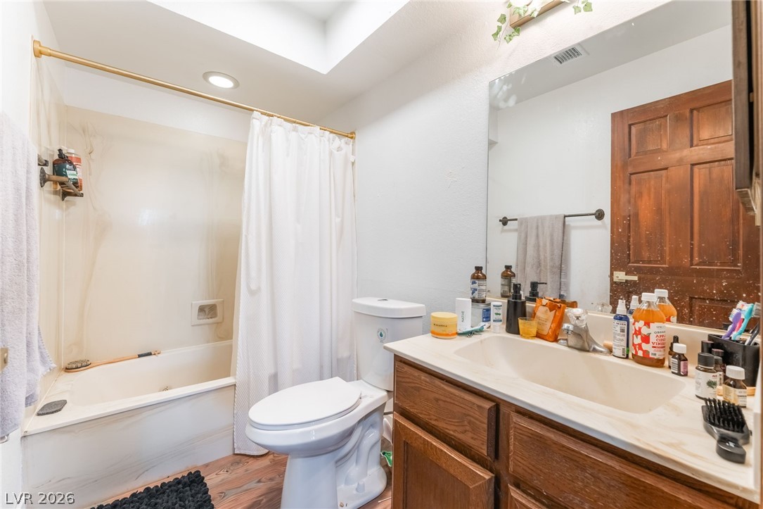 Photo 20 of 27, 1404 Santa Margarita Street #D