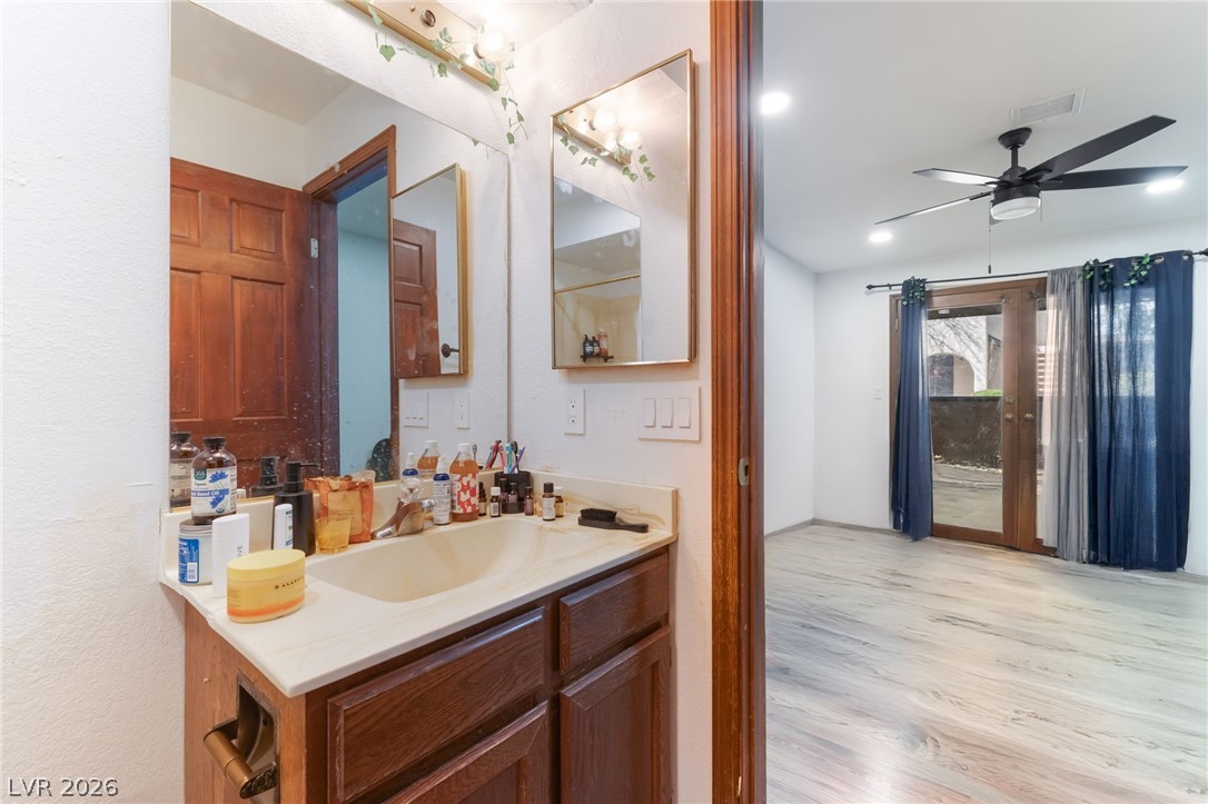 Photo 21 of 27, 1404 Santa Margarita Street #D