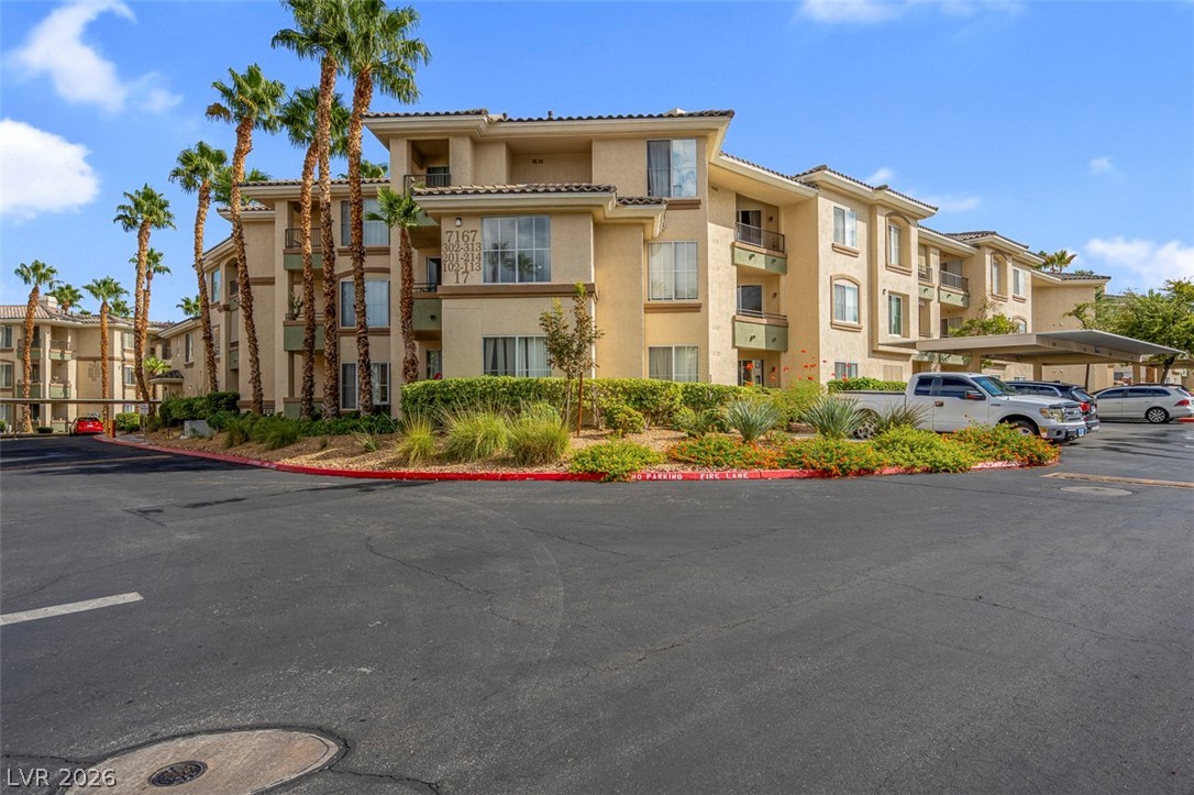 7167 S Durango Drive #206, Las Vegas