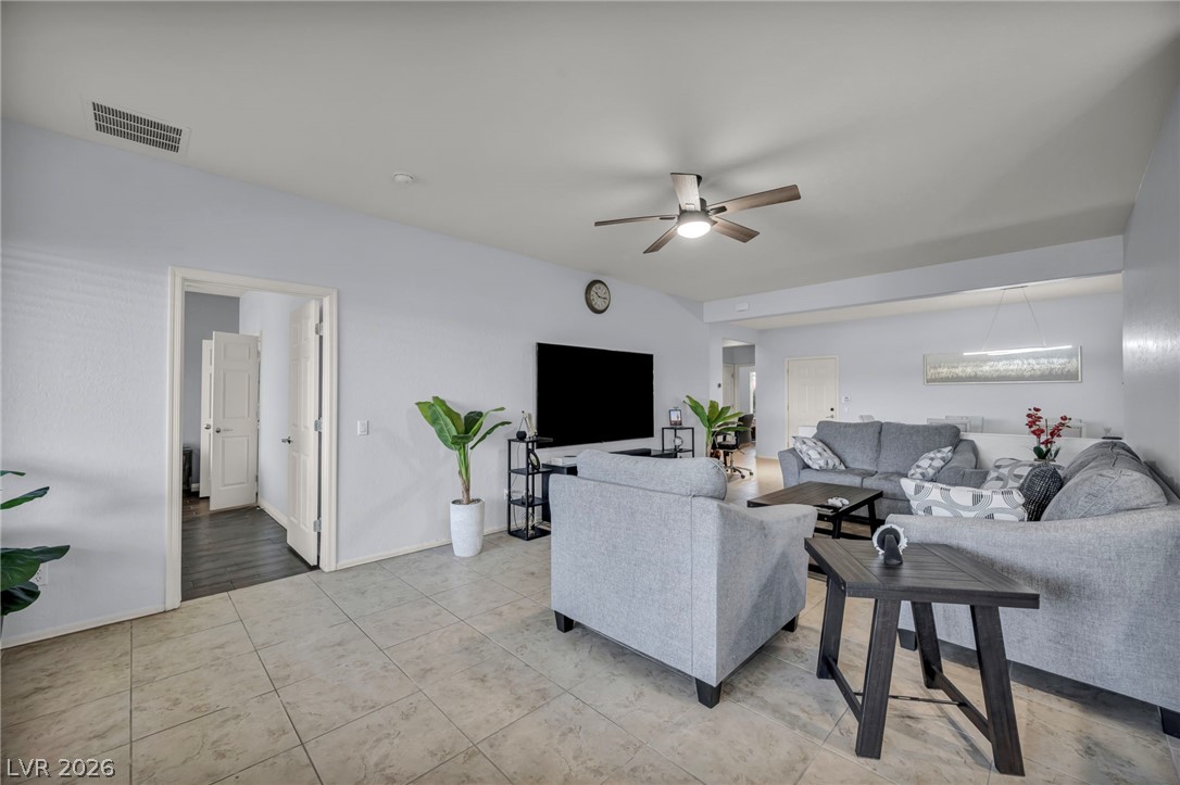 Photo 13 of 50, 3787 Budenny Drive