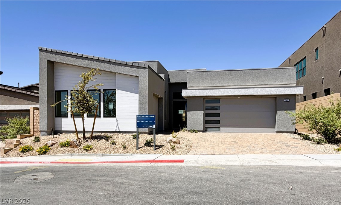 241 La Stella, Henderson
