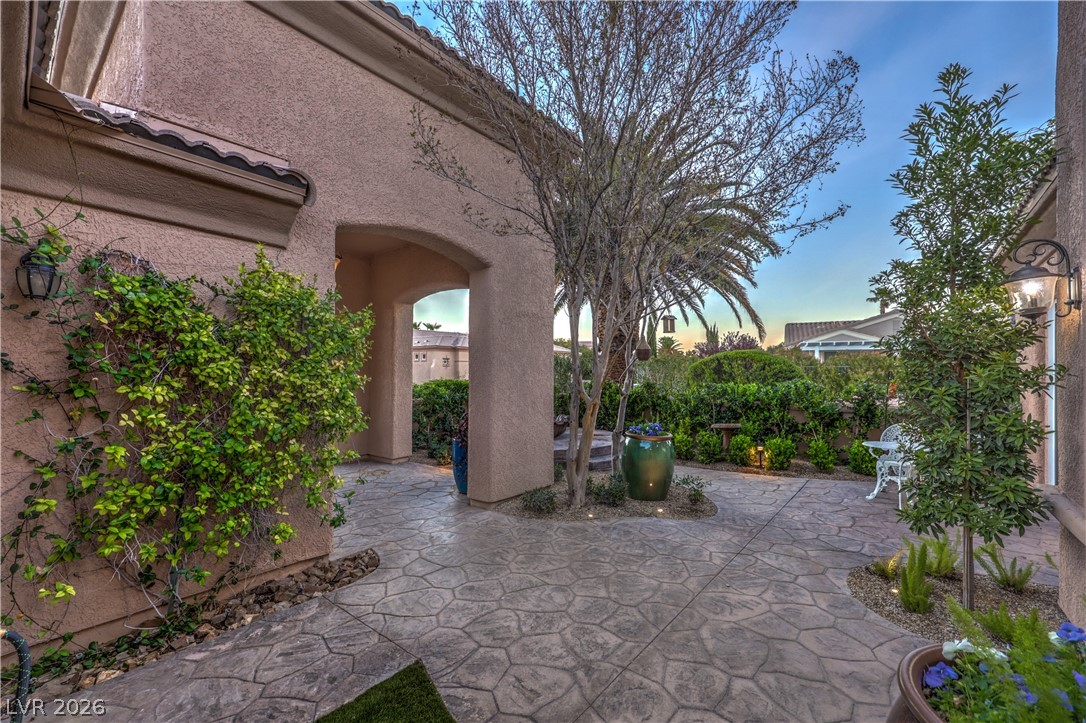 Photo 23 of 59, 4740 Riva De Romanza Street