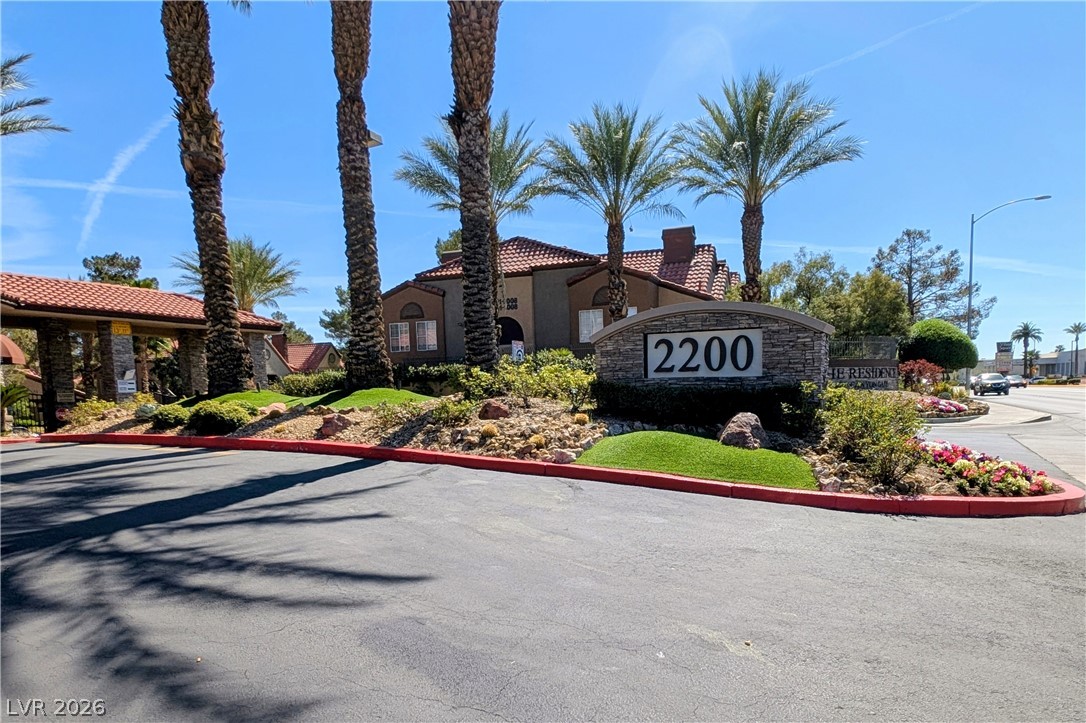 Photo 13 of 27, 2200 S Fort Apache Road #1118