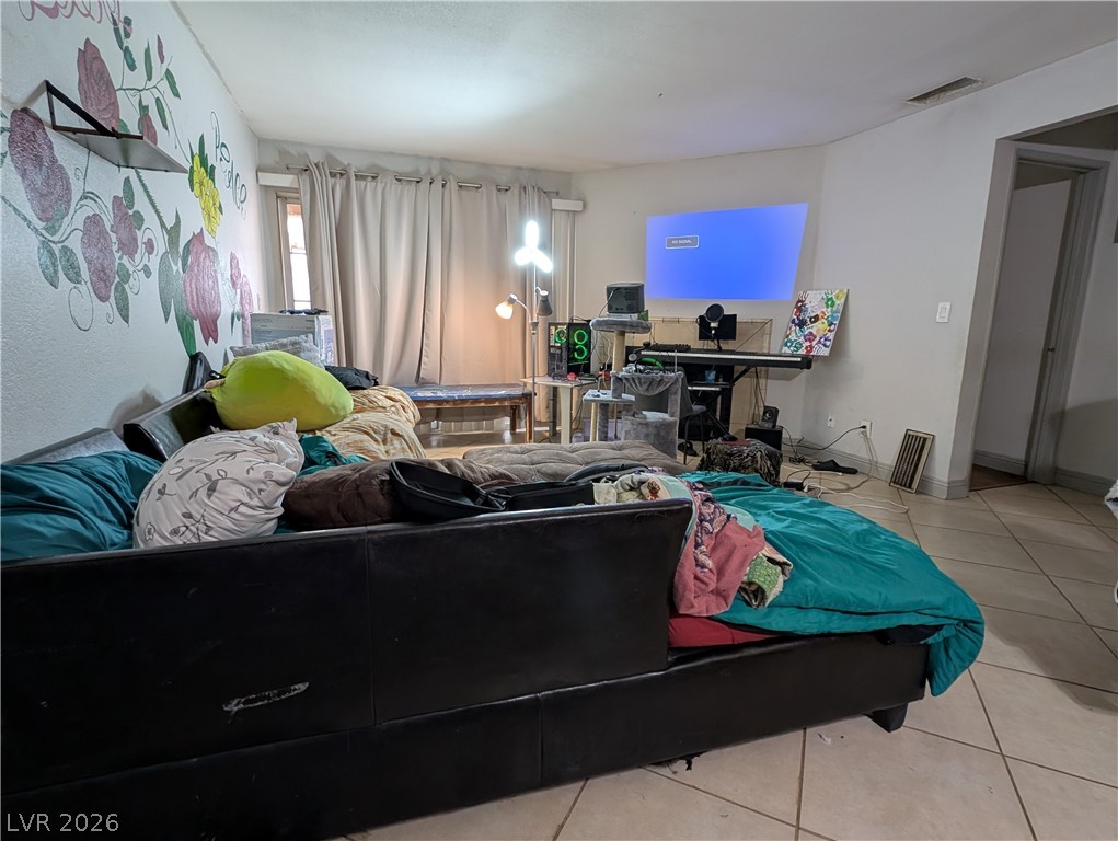 Photo 22 of 27, 2200 S Fort Apache Road #1118