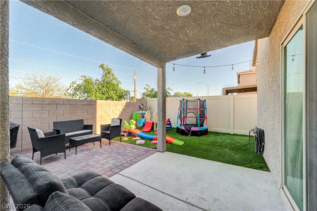 Photo 36 of 40, 2238 Cosgrove Street