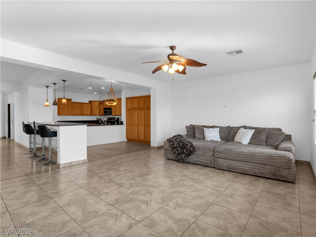 Photo 5 of 5475 Criollo Drive