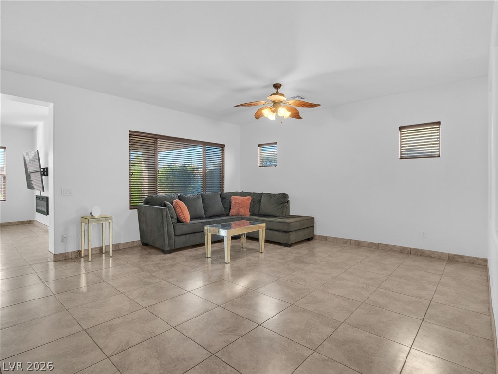 Photo 15 of 31, 5475 Criollo Drive