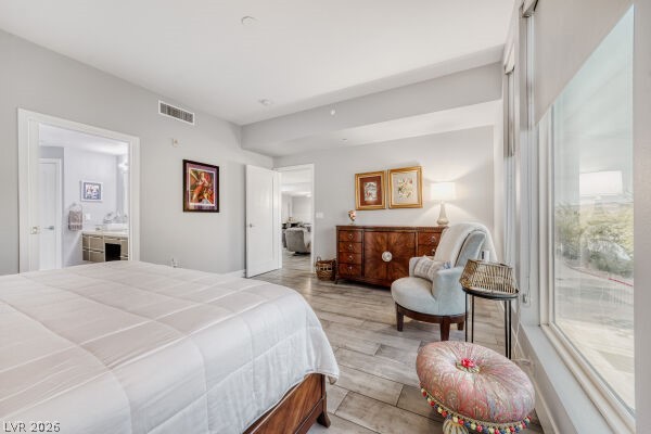 Photo 12 of 41, 8925 W Flamingo Road #207