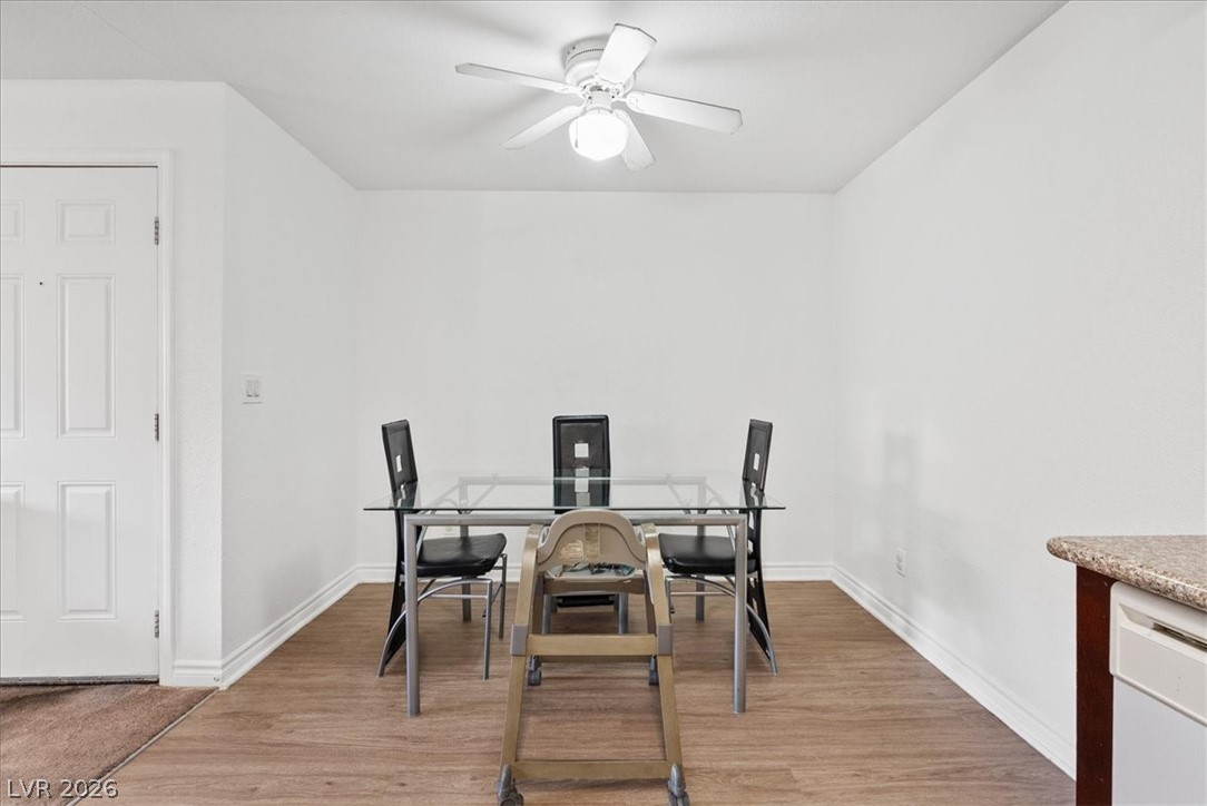 Photo 13 of 36, 2451 N Rainbow Boulevard #2127