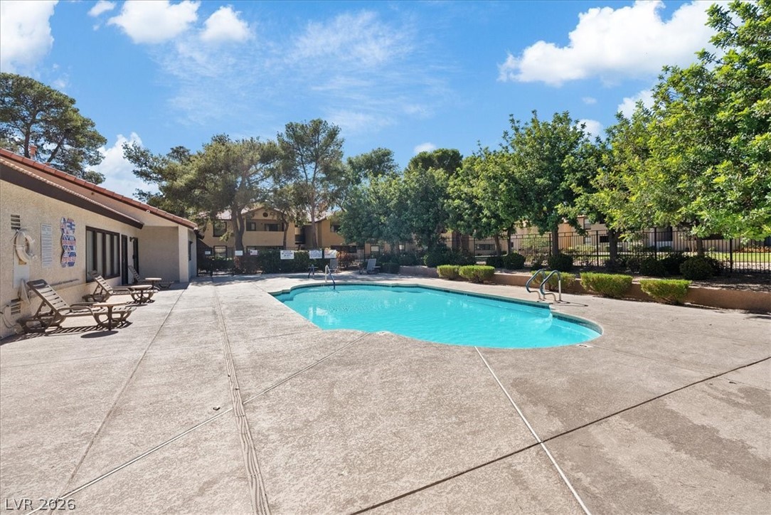 Photo 29 of 36, 2451 N Rainbow Boulevard #2127