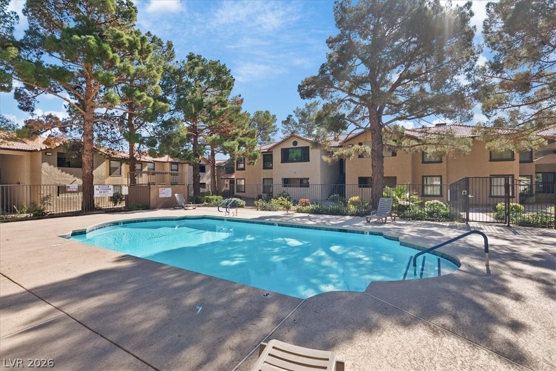 Photo 32 of 36, 2451 N Rainbow Boulevard #2127
