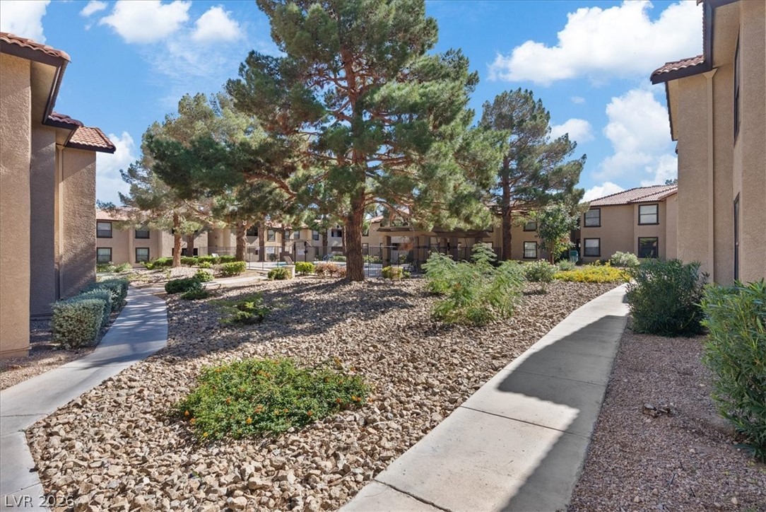 Photo 34 of 36, 2451 N Rainbow Boulevard #2127