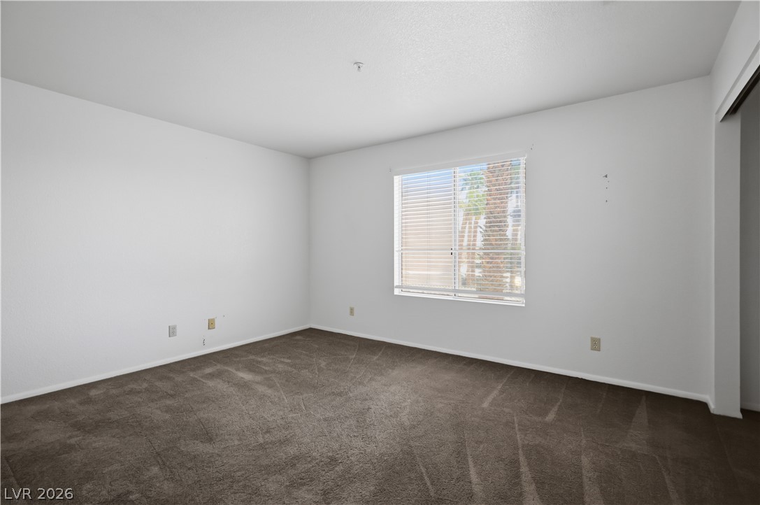 Photo 11 of 15, 2072 Mesquite Lane #201
