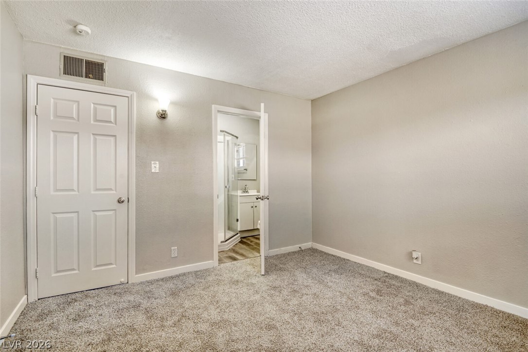 Photo 13 of 29, 5808 S Lydia Drive