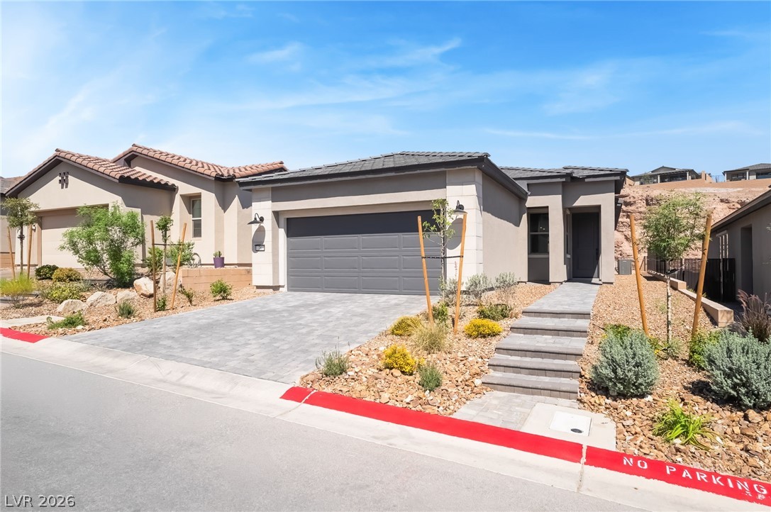 76 Crimson Cactus Avenue, Henderson 89011