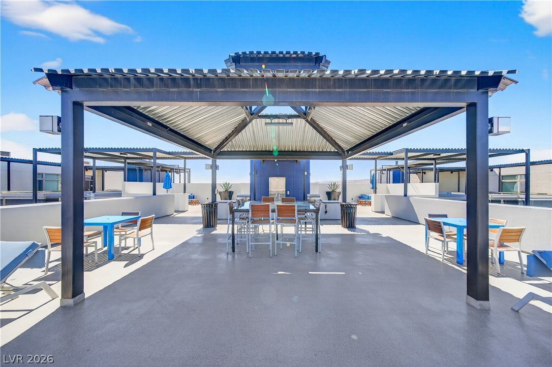 Photo 44 of 59, 8925 W Flamingo Road #307