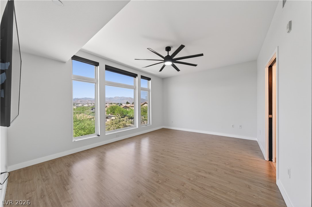 Photo 25 of 59, 8925 W Flamingo Road #307