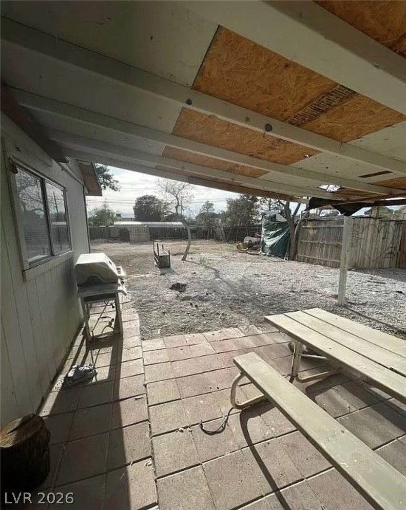 Photo 4 of 4341 San Mateo Street