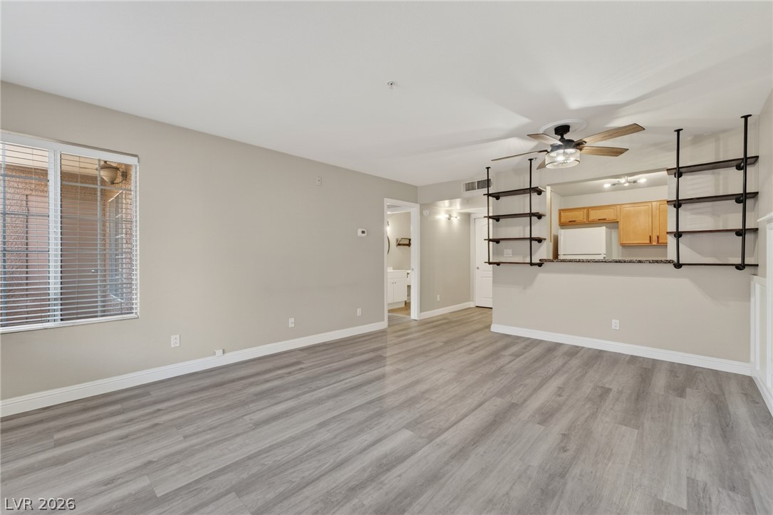 Photo 8 of 28, 2111 Sealion Drive #106