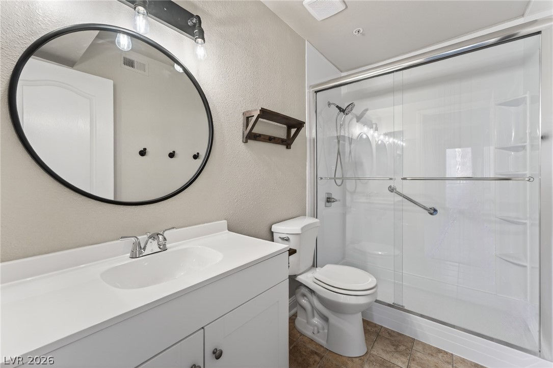 Photo 15 of 28, 2111 Sealion Drive #106