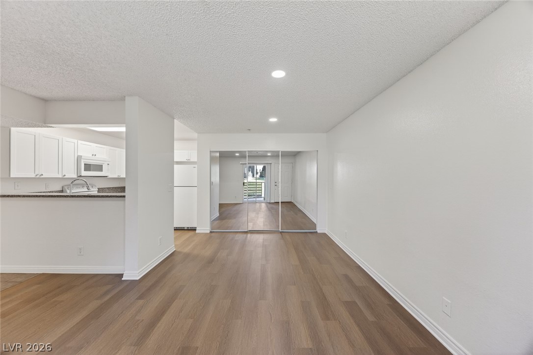 Photo 6 of 51, 2121 Blue Breeze Drive #106