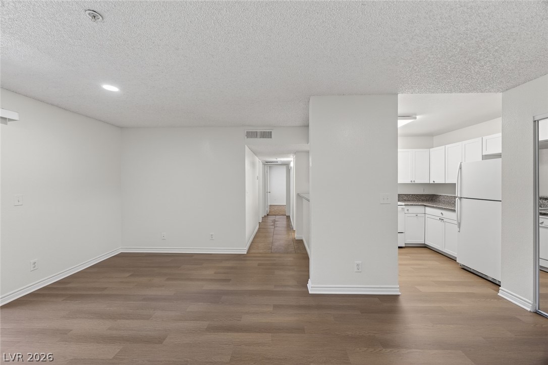 Photo 8 of 51, 2121 Blue Breeze Drive #106