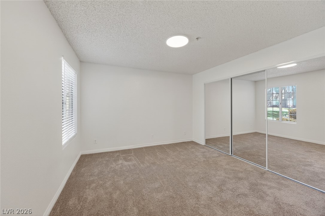 Photo 16 of 51, 2121 Blue Breeze Drive #106