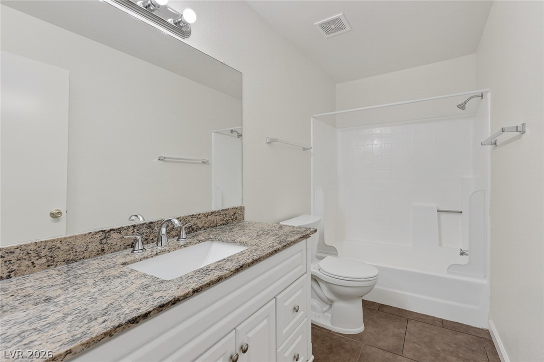 Photo 25 of 51, 2121 Blue Breeze Drive #106