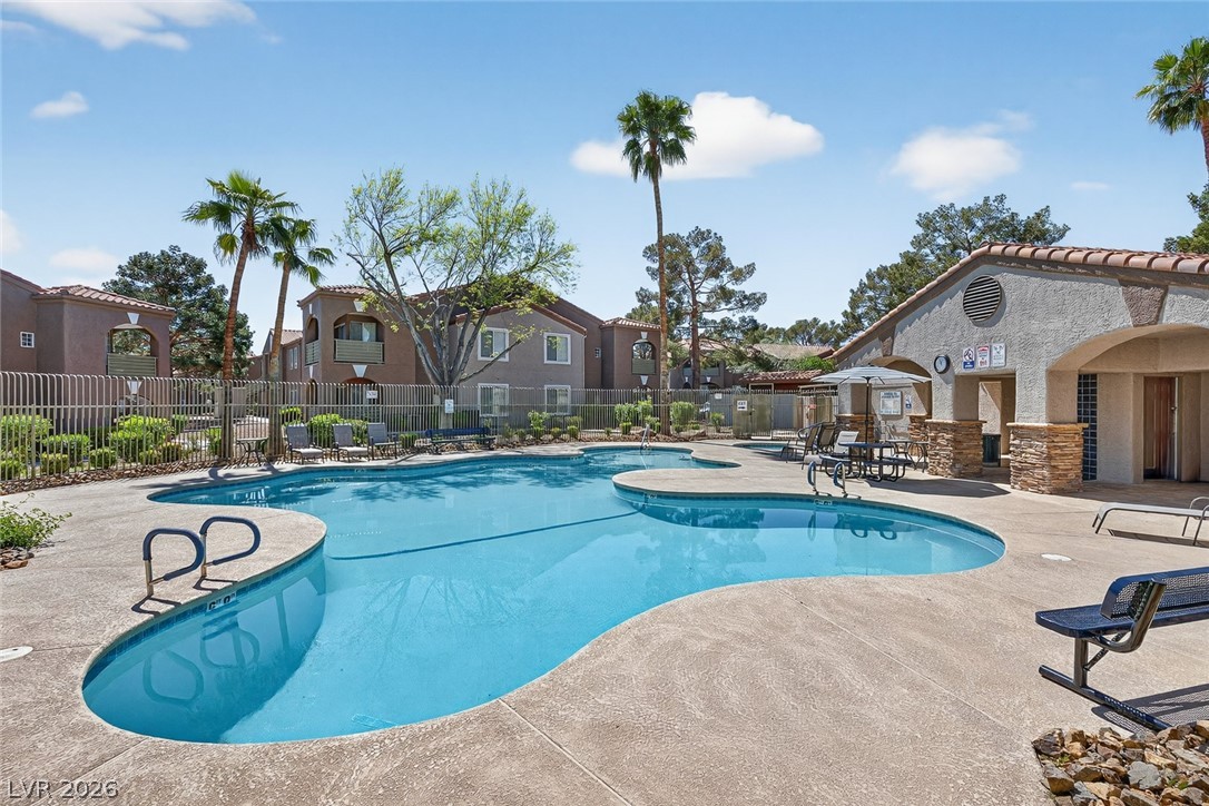 Photo 38 of 51, 2121 Blue Breeze Drive #106