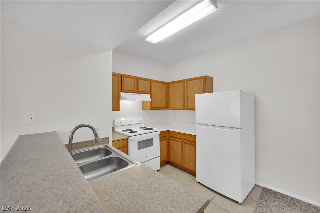 Photo 5 of 2111 Hussium Hills Street #202